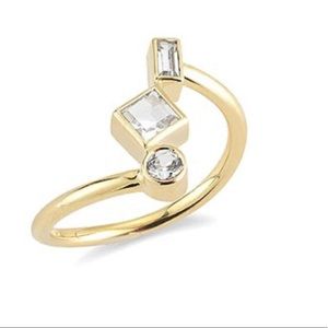 Elizabeth & James Roni Ring (size 7)